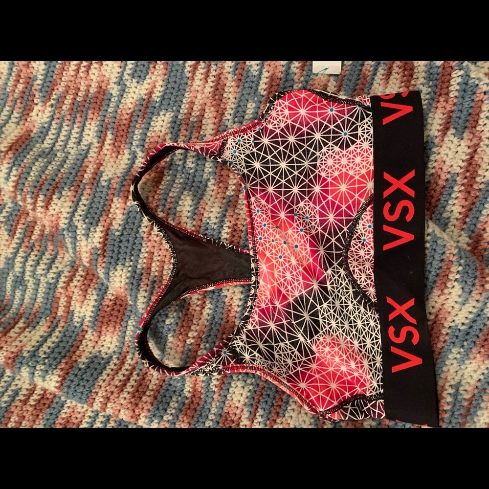Sports bra